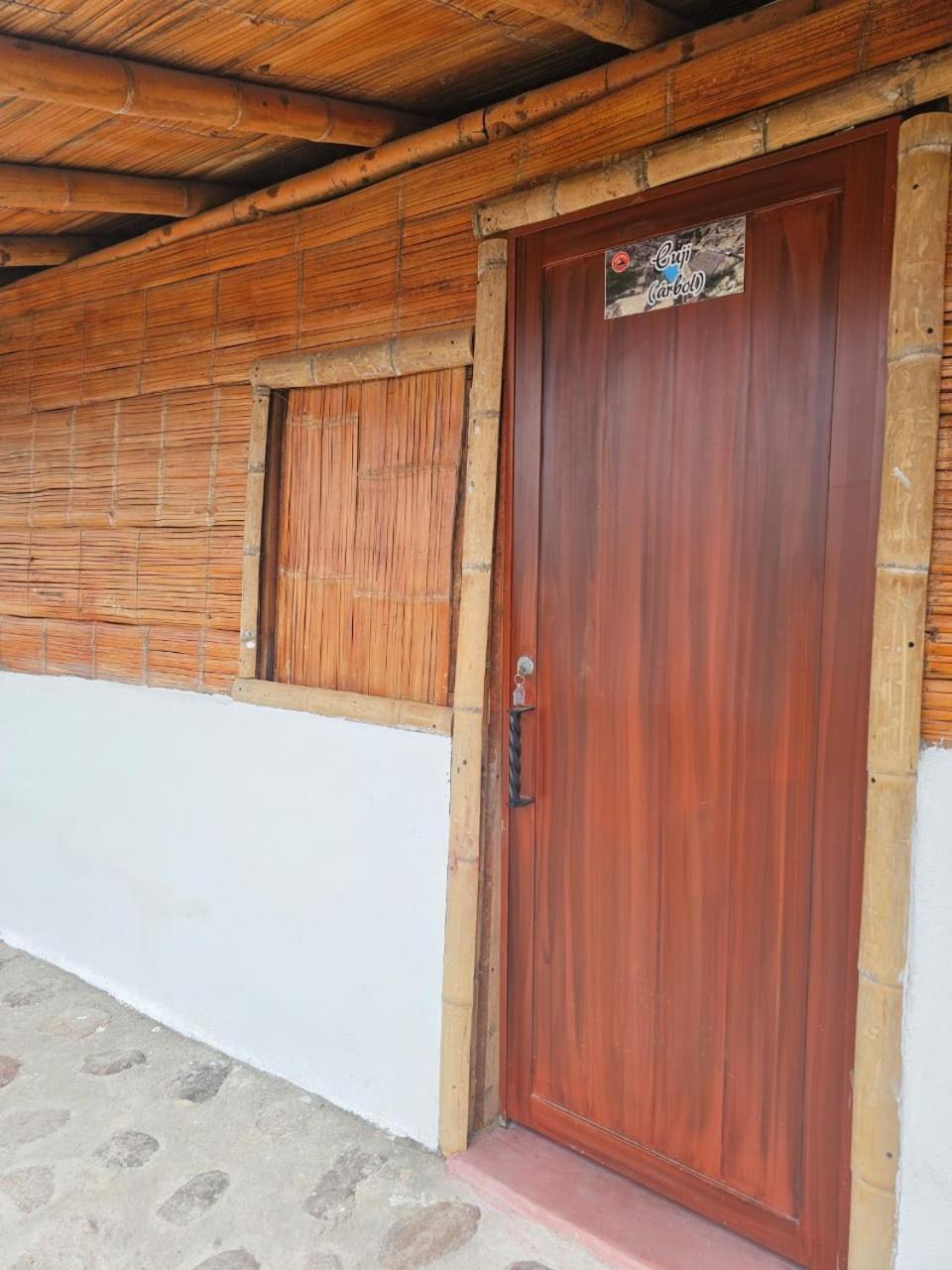 Estadero Los Hoyos Villavieja Exterior photo